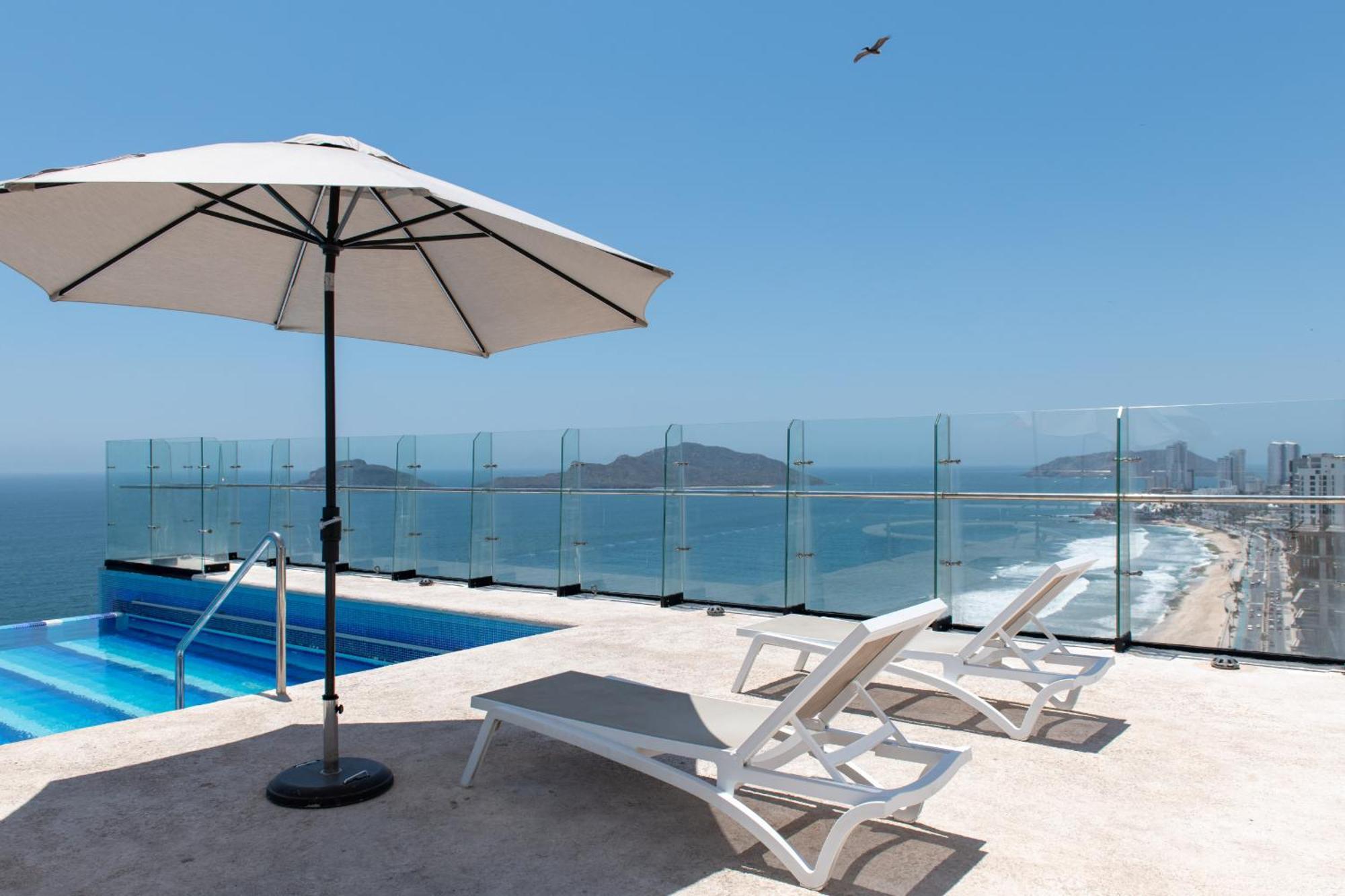 Nuevo Departamento En El Malecon! Apartment Mazatlan Luaran gambar